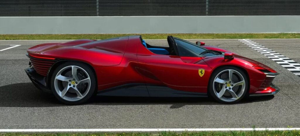 Convertible Ferrari: Story of The Red Italian 9 Ferrari Daytona SP3