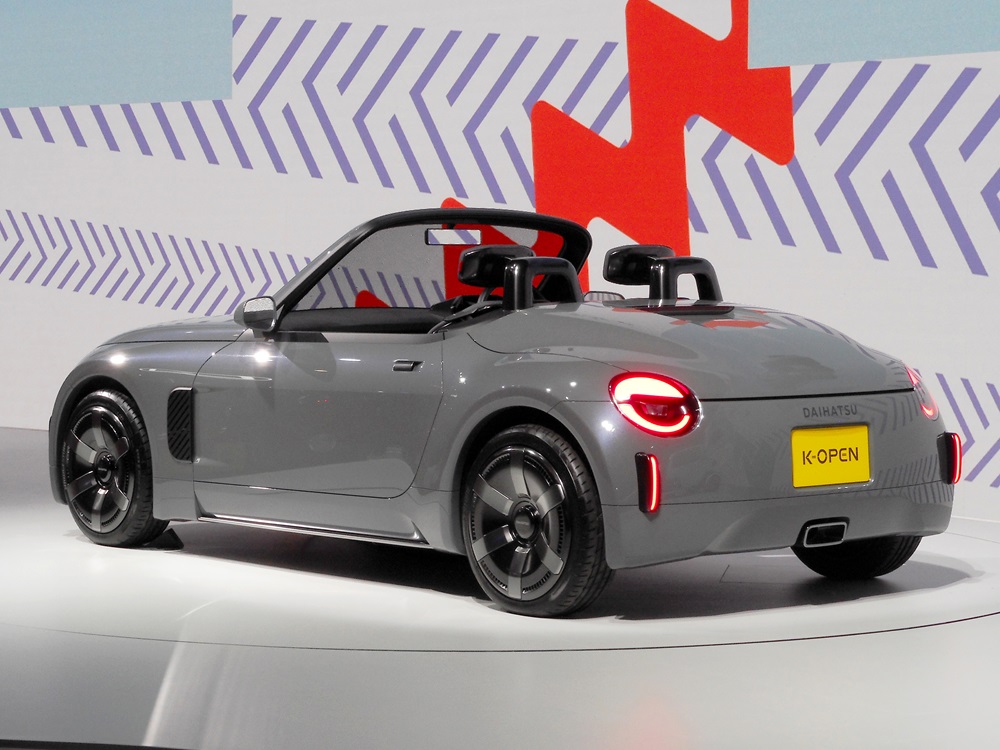Daihatsu K-OPEN 2025